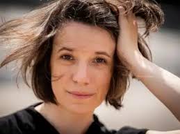 Große KleinKunst an der Landesbühne Wilhelmshaven: Sara Spennemann  präsentiert gemeinsam mit Ida Cramer den „Paula-Busch-Abend“