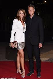 She is 47 years old. Olympian James Cracknell 48 Engaged To Girlfriend Of 17 Months 35 Daily Mail Online