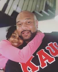 Logan Ballinger's Instagram, Twitter & Facebook