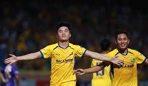 Popular premier league bundesliga serie a la liga ligue 1 eredivisie süper lig premier league primeira liga premiership first division a uefa champions league uefa europa league wc. Báº¥t Ngá» Song Lam Nghá»‡ An Baotintuc Vn
