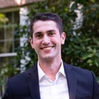 40+ perfiles de «Henze»