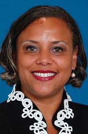 Gov. Northam appoints 'diversity czar,' boards in upholding promise after  blackface scandal