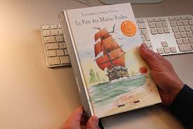 Une Bande Dessinee D Aventure Tres Poetique Dessins Simples Bande Dessinee Actualite