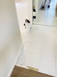 does peel and stick tile really work