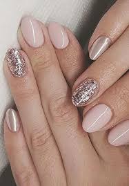 Sie Konnen Die Farben Der Gelnagel Finden Die Aufmerksamkeit Im Sommer Erregen Wir Haben B In 2020 Mit Bildern Haare Und Nagel Makeup Nagel Nagelideen