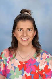 Mandy Eldridge's Instagram, Twitter & Facebook