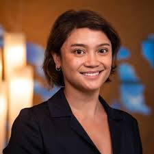 I have waited a long time to write this post: After more than 3 years, I  can officially say that I have completed my Master's in Information Design  and Strategy from Northwestern