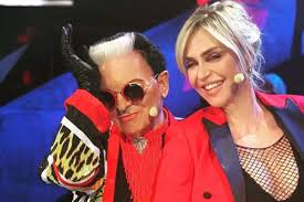Her zodiac animal is goat. Paola Barale La Verita Sull Assenza Dalla Tv Della Showgirl