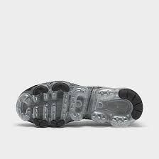 Finish line sports is north jersey's #1 sports gear and custom apparel shop. Women S Nike Air Vapormax Flyknit 3 Running Shoes Finish Line