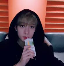 Thank you, bangchan, for everything!!! Bang Chan Stray Kids Fotografia 43049057 Fanpop Page 2