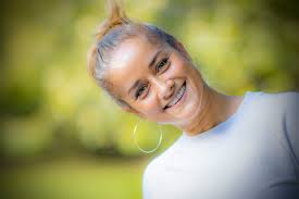 Firebarnsmor Maria (40) blir dansekoreograf i Mumbai