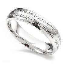 Script Rings What Does Your Engraving Say About You Wedding Ring Inscriptions Geeky Wedding Rings Engraved Wedding Rings
