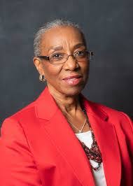 Marisa Lewis's Instagram, Twitter & Facebook