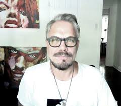 🎉 Joyeux anniversaire à Marc McInnis, le meilleur créateur d'image de  marque ! 🎉 Nous avons la chance immense de collaborer avec lui. En un  temps record, il a su capter l'essence