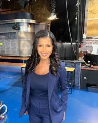 So good to be back with you… I've missed you all 🥹🙏🏾 And you too @sshaykhet See you at 5p💙 @wxyzdetroit