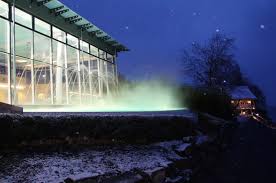 Willst du wissen, welches vegetarische restaurant in deiner stadt am besten abschneidet, oder ob es ein veganes. Bodensee Deal Holiday Inn Express Inklusive Fruhstuck Willkommensgetrank Und Ticket Fur Die Meersburg Therme Fur 59 Reisetiger