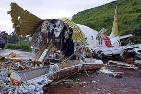 No fire reported at time of landing. What Happened In The Minutes Before Air India Express 1344 Crashed In Calicut The News Minute
