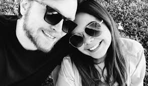 Ana Lacerda and Sean Moats' Wedding Website