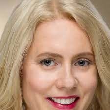 Shelley Gardner's Instagram, Twitter & Facebook