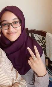 ينتمي لسلالة العلويين، وهو الابن السابع لمولاي الشريف. Ø³ÙˆØ¯Ø§Ù†ÙŠ Ø­Ø± Ø§ÙˆÙ„Ù‰ Ø§Ù„Ø´Ù‡Ø§Ø¯Ø© Ø§Ù„Ø³ÙˆØ¯Ø§Ù†ÙŠØ© Ø±ÙŠØ§Ù† Ù‡Ø´Ø§Ù… Ø§Ø³Ù…Ø§Ø¹ÙŠÙ„ Facebook