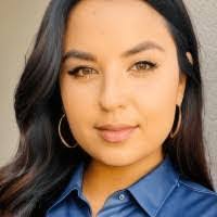 Rosie Eckert's Instagram, Twitter & Facebook