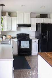 No one can deny that the better your surface prep is for painting projects, the better your the benjamin moore advance waterborne interior alkyd paint is one of the best paints for kitchen cabinet. Painting Kitchen Cabinets For Beautiful Results Painting Kitchen Cabinets Kitchen Remodel Kitchen Diy Makeover