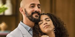 Saiba Tudo Sobre A Trilha Sonora Da Novela Amor De Mae Em 2020 Amor De Mae Novelas Cenas De Amor