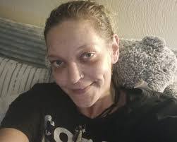 Angela Boling's Instagram, Twitter & Facebook