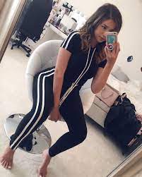 Pokimane : r/CelebrityFeet