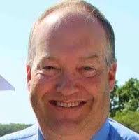 Heather Collum's Instagram, Twitter & Facebook