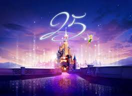 Maybe you would like to learn more about one of these? 2016 Ou L Annee A Oublier Pour Disneyland Paris Avant Les 25 Ans