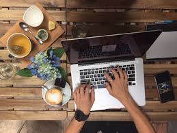 Débuter un travail à domicile, vous permettra de : Travailler A Domicile Avantages Et Inconvenients