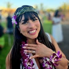 Kim Lomeli's Instagram, Twitter & Facebook