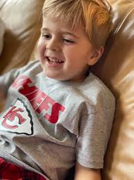 This Reece guy is pretty funny tbh I'm excited for day 3!