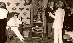 Zarah leander — nom sara stina hedberg naissance 15 mars … Wodka For The Queen Zarah Leander Meets Peter And Cordy Thomas