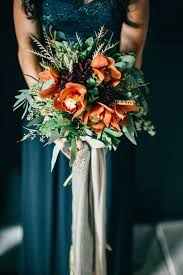 Turquoise wedding bouquets make for one choice that is picking up in the trend race, as many brides are opting for it. Yvr33h0bqpwdpm