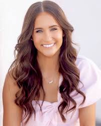 HAPPY WEDNESDAY, DELTAS! TODAY WE'RE #INTRODUCINGIOTA WITH PC 24'S  @paytonhharrell !!!!!!!! ✨🤸‍♀️💖😁 Hi everyone!!!! My name is Payton  Harrell, I'm from Tulsa Oklahoma, and I'm majoring in Chemical Engineering!  Going into recruitment,