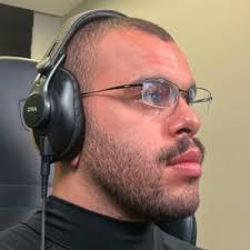 Victoria Laporte (@LaporteVictoria)