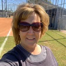 Dawn Whitmer's Instagram, Twitter & Facebook