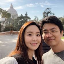 She received her ba from kyunghee university in postmodern music. ë°•ì§€ìœ¤ ìµœë™ì„ ê°€ì¡± ê³ ì†ë„ë¡œì„œ ì—­ì£¼í–‰ íŠ¸ëŸ­ê³¼ ì¶©ëŒ ë³'ì› ì´ì†¡ ì•„ë¬´ì¼ ì—†ê¸¸ ë„¤ì´íŠ¸ ì—°ì˜ˆ
