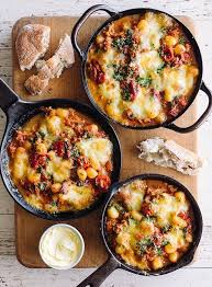 Good Quality Gnocchi Is Readily Available And It Certainly Makes For An Easy Put Together Chicken Makes A Lighte Chicken Bolognese Baked Gnocchi Mince Recipes