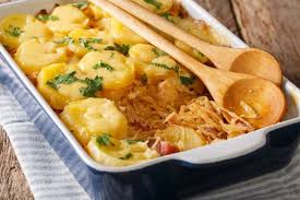 Sauerkrautauflauf Mit Kartoffeln In 2020 Sauerkrautauflauf Sauerkraut Rezepte