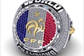 Une bague qu'il n'avait jamais voulu récupérer ! Antoine Griezmann Voudrait Cette Bague De Champion Facon Nba