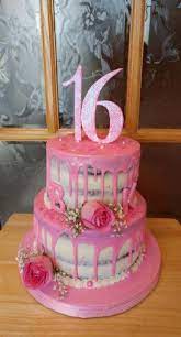 The outer pink layer sits on the cake plate while the purple layer is elevated and the centre cake elevated again for extra dimension. 47 Ideas Birthday Cake Girls Teenager So Cute Sweet 16 For 2019 Sweet16cakes 47 Ideas Birt Sweet 16 Birthday Cake Birthday Cakes For Teens Sweet Sixteen Cakes