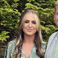 Jessica Cleaves's Instagram, Twitter & Facebook