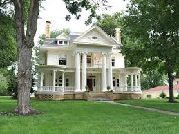 The Landmark Robinson Home Is Available For Sale Don T Miss This Opportunity To Own A Piece Of Maryville His Old House Dreams My House Plans Victorian Homes