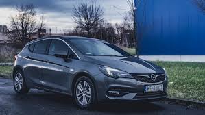 Bogaty standard i zaskakująco niska cena. Opel Astra Modele Dane Silniki Testy Autocentrum Pl