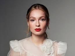 Who Is Francesca Bridgerton Now? Actress Hannah Dodd Explains