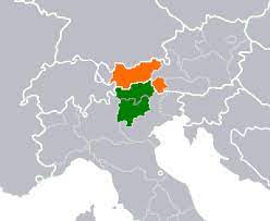 Wanderungen durch die natur, frische luft und abkühlung in einem der. History Of Tyrol Wikipedia