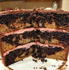 I grew up eating marble cake. I M A Little Sad I Didn T Take A Prettier Picture But Here S My Chocolate Banana Marbled Cake With Strawberry Filling And Dark Chocolate Buttercream Cakes